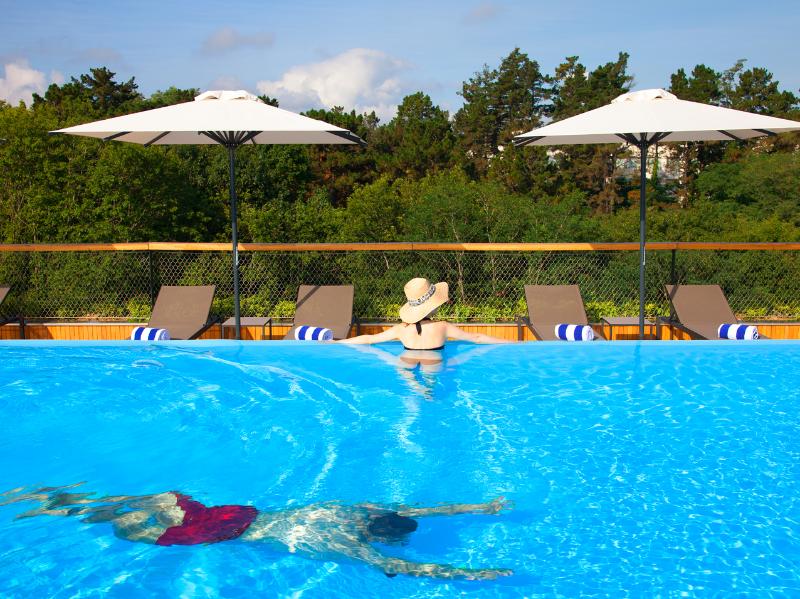 Hotel Arima - Havuz
