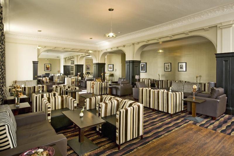 The Pitlochry Hydro Hotel - Bar