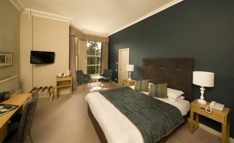 The Pitlochry Hydro Hotel - Oda