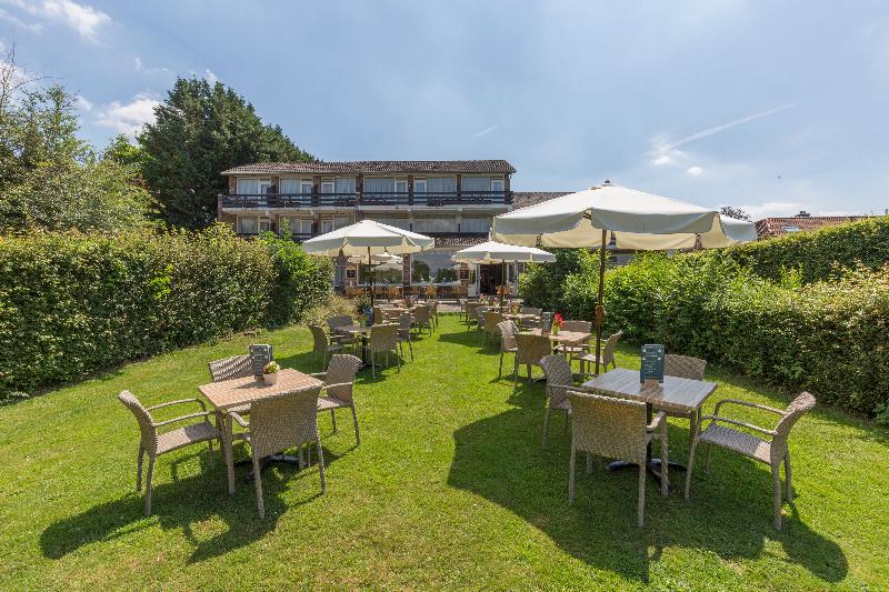 Fletcher Hotel-Restaurant Bon Repos - Teras