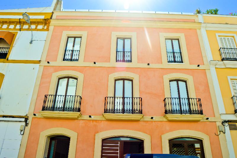 The Zentral Arenal Suites - Genel
