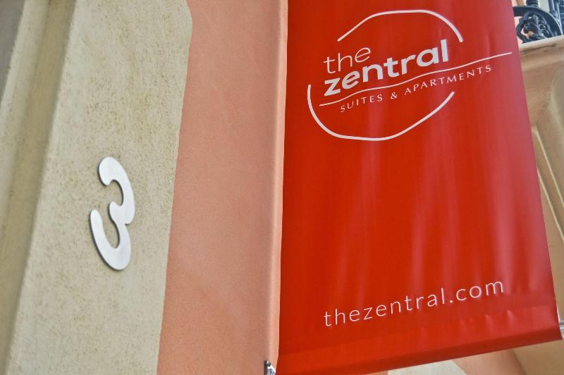 The Zentral Arenal Suites - Teras