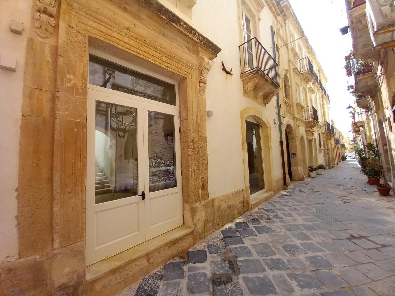 Lanterne Magiche Ortigia - Genel