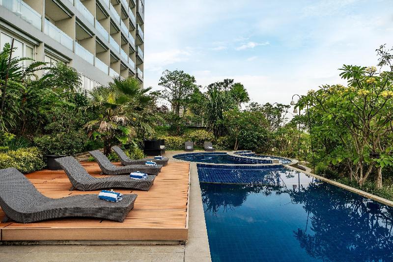 Clove Garden Hotel And Residence - Plaj