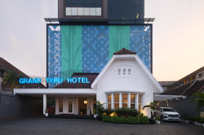 Grand Tebu - Teras