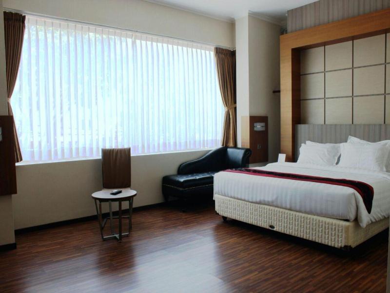 Idea s Bandung - Genel