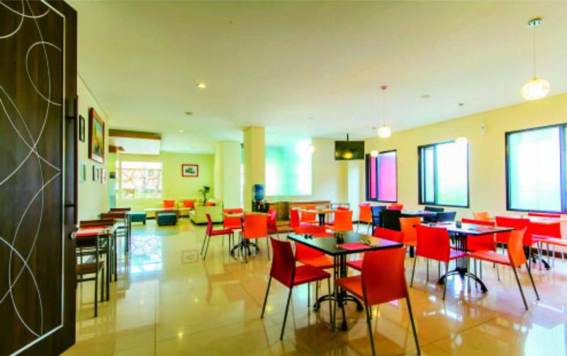 D'best Sofia Hotel Bandung - Bar