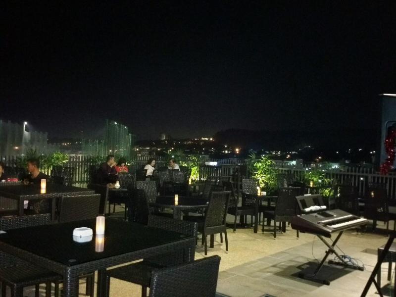 Eska Batam - Teras