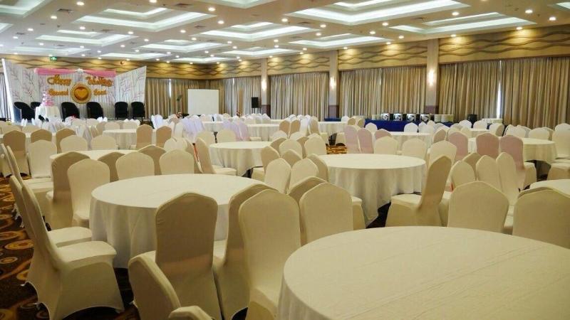 The Golden Bay Batam - Toplantı
