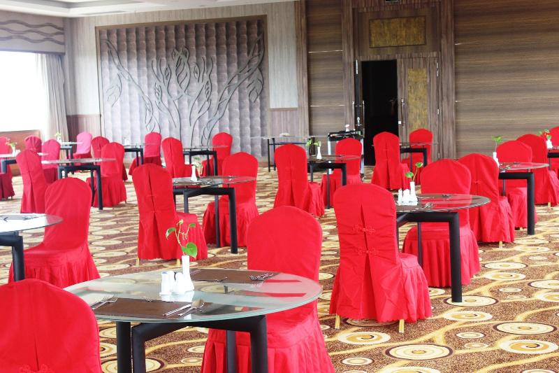 The Golden Bay Batam - Restoran