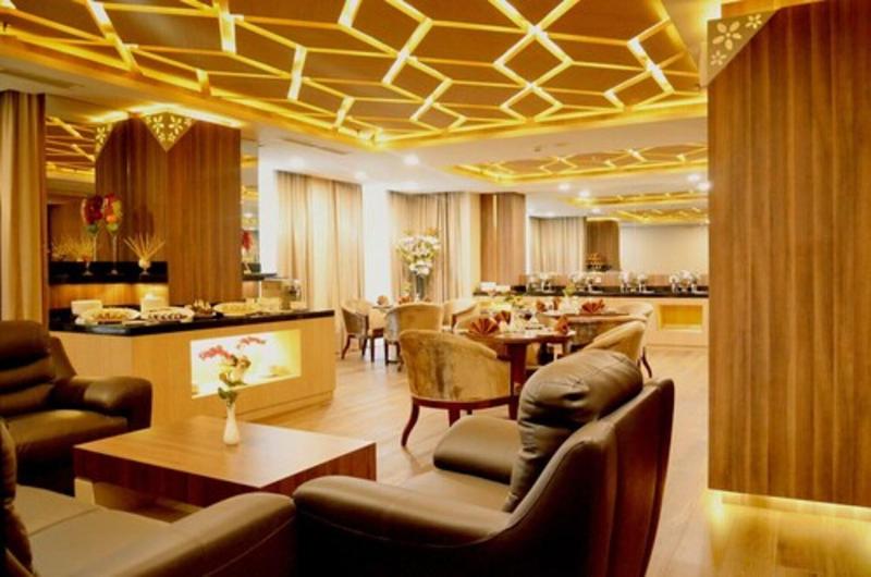 Nagoya Hill Hotel Batam - Lobi
