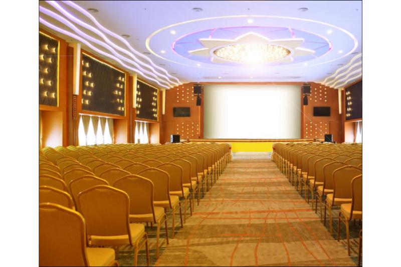 Nagoya Hill Hotel Batam - Toplantı
