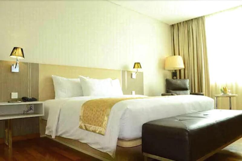 Nagoya Hill Hotel Batam - Oda
