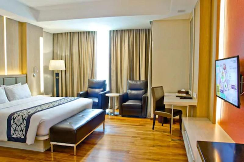Nagoya Hill Hotel Batam - Oda