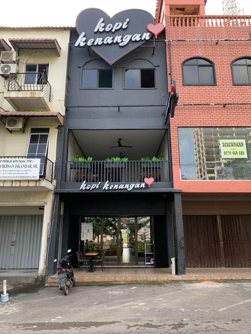 Sky View Batam Center - Bar