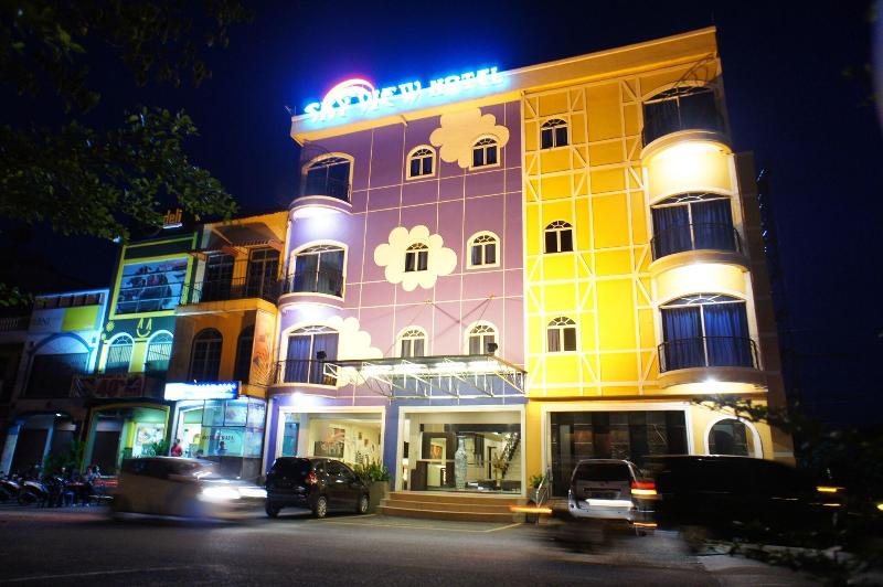 Sky View Batam Center - Genel