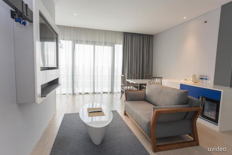 Ibis Styles Batam Nagoya - Oda