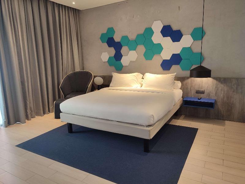 Ibis Styles Batam Nagoya - Oda