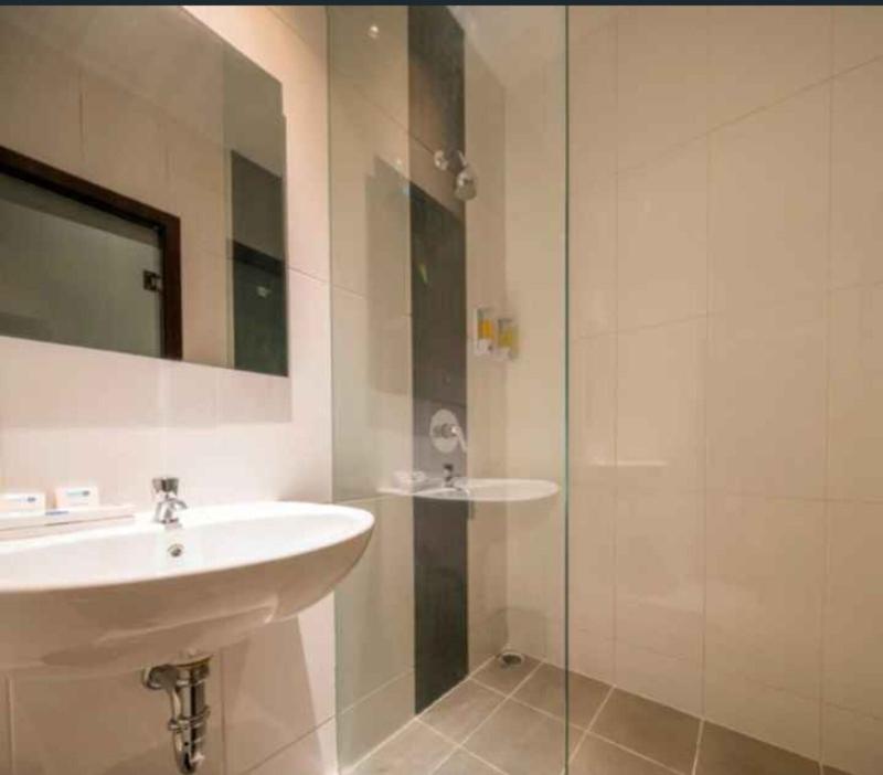 Hotel 88 Fatmawati - Oda