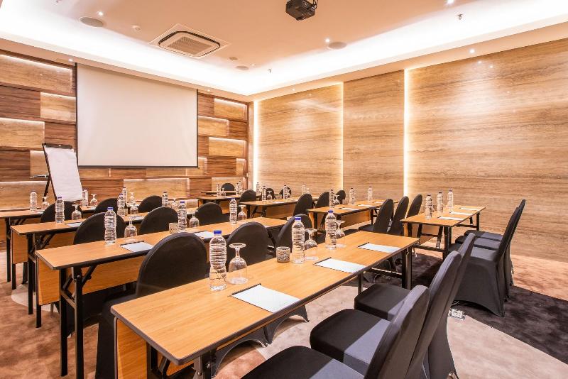Ashley Hotel Wahid Hasyim - Toplantı