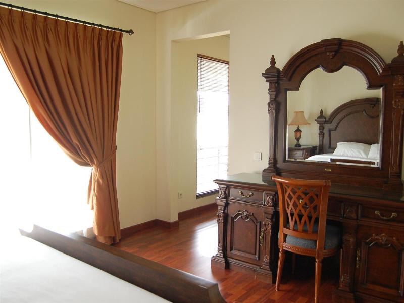 Arimbi Pejaten Suites - Genel