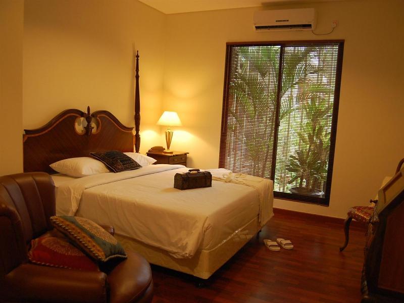 Arimbi Pejaten Suites - Genel