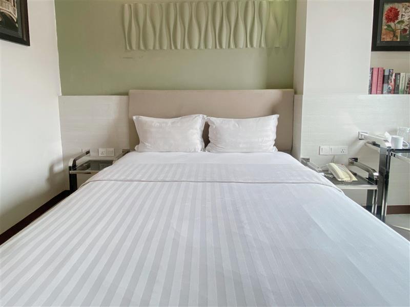 Verse Lite Hotel Gajah Mada - Oda