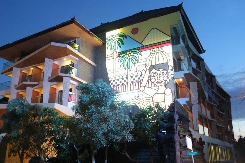 G Sign Style Hotel Kuta Tuban - Teras
