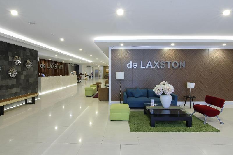 De Laxston Hotel by Azana - Lobi