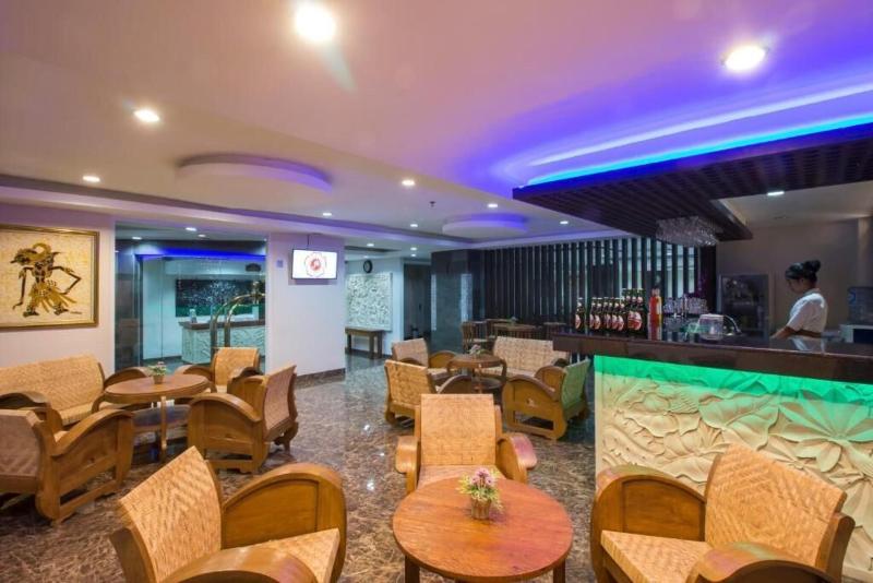 Grand Puri Saron Boutique Yogyakarta - Bar