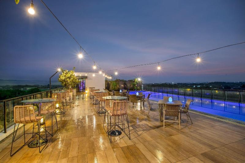 Satoria Hotel Yogyakarta - Havuz