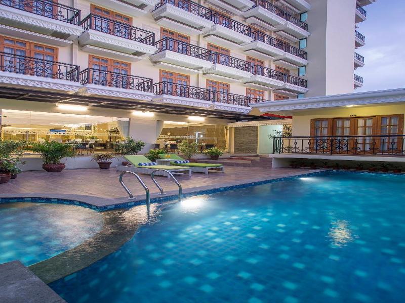 Prima In Hotel Malioboro - Havuz