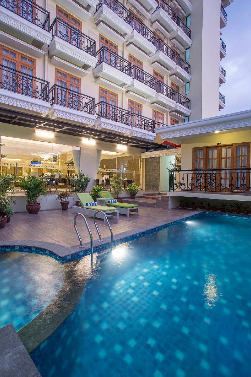 Prima In Hotel Malioboro - Plaj