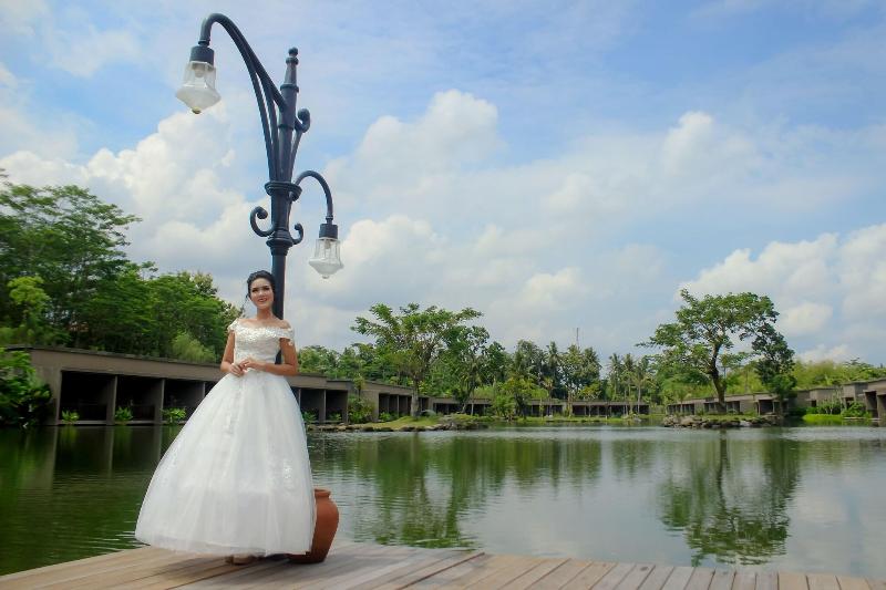 The Westlake Resort - Genel