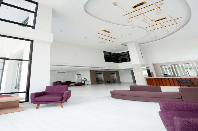 Genio Hotel - Lobi