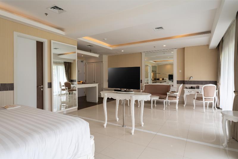 Le Eminence Hotel Convention & Resort - Oda