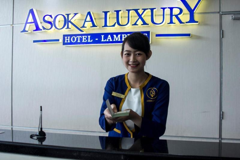 Asoka Luxury Hotel - Lobi