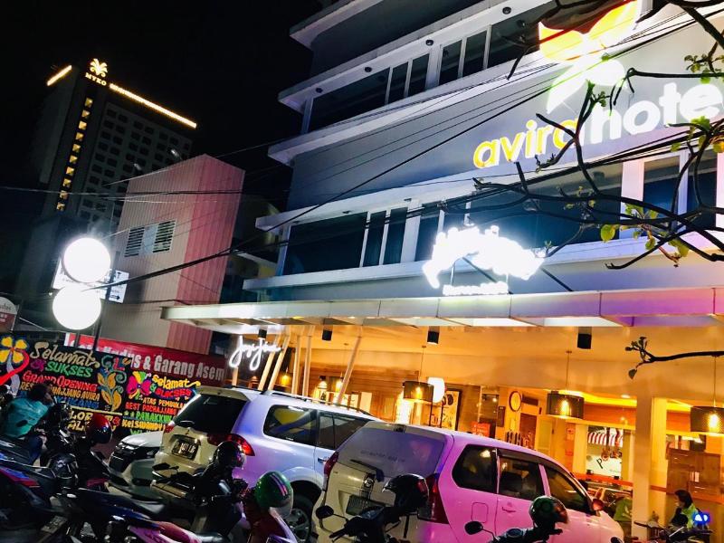 Avira Hotel Panakkukang - Lobi