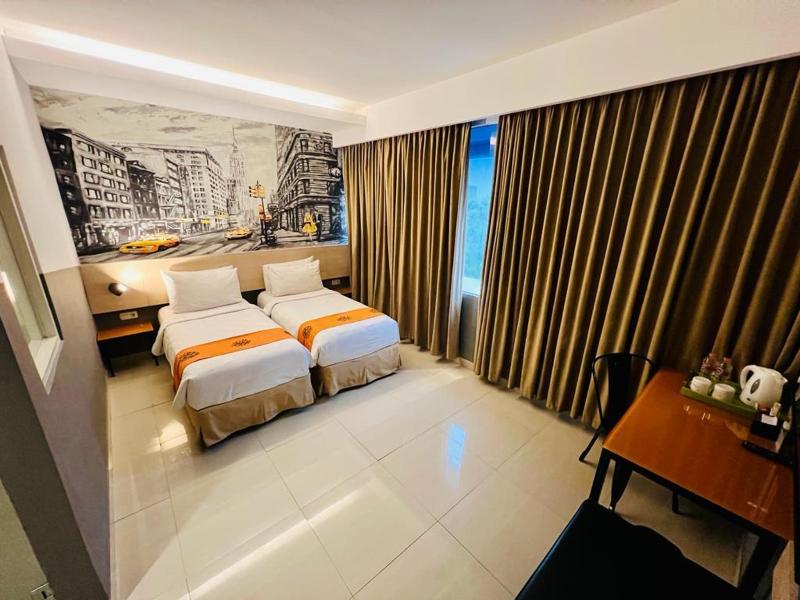 Avira Hotel Panakkukang - Oda