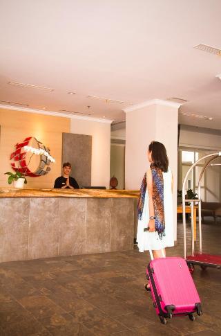 SKYLAND CITY HOTEL JATINANGOR fotoÄŸrafÄ±
