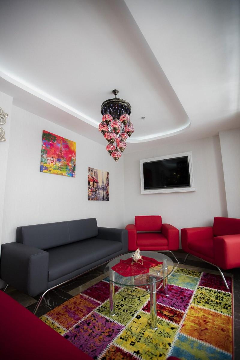 Royal Inci Airport Hotel - Lobi
