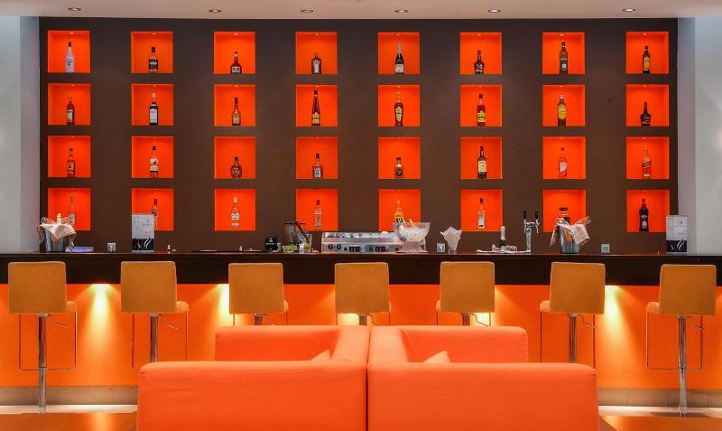 Sol Cosmopolitan Rhodes - Bar