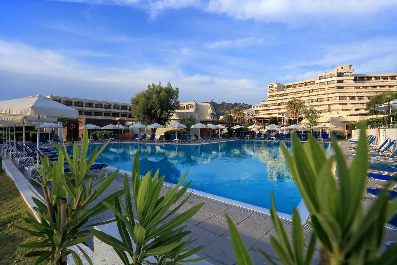 Sol Cosmopolitan Rhodes - Havuz