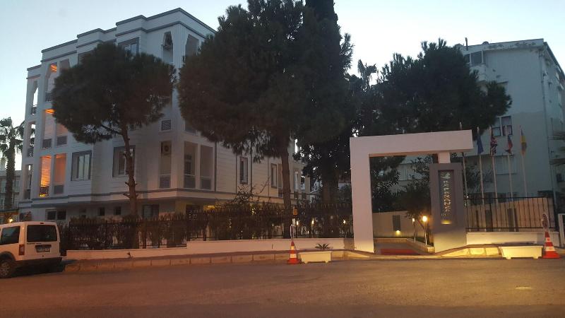 Esperanza Hotel - Genel