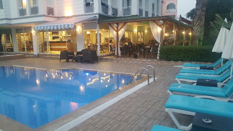 Esperanza Hotel - Genel