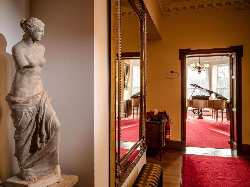 Carberry Tower Mansion House And Estate - Genel