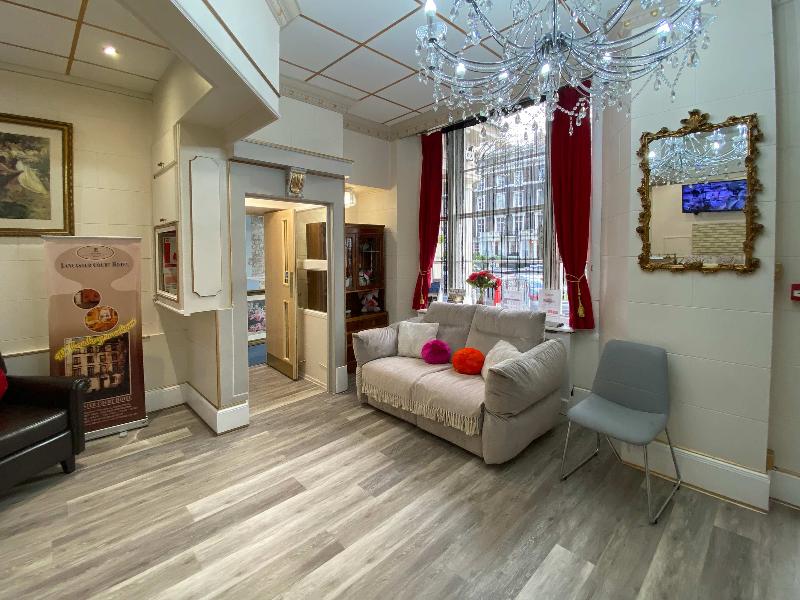 Lancaster Court Hotel - Lobi