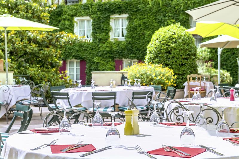 Le Manoir De Gressy - Teras