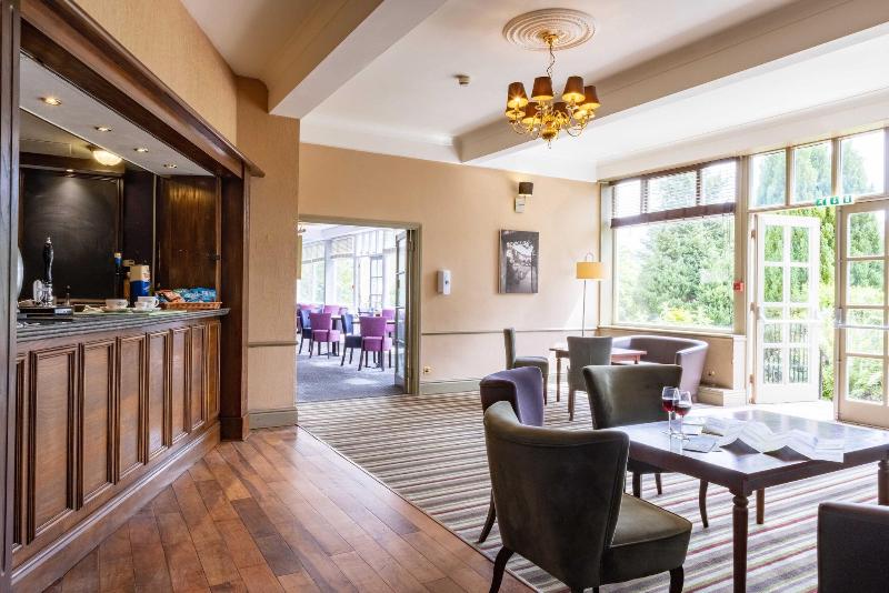 The George Hotel - Lobi