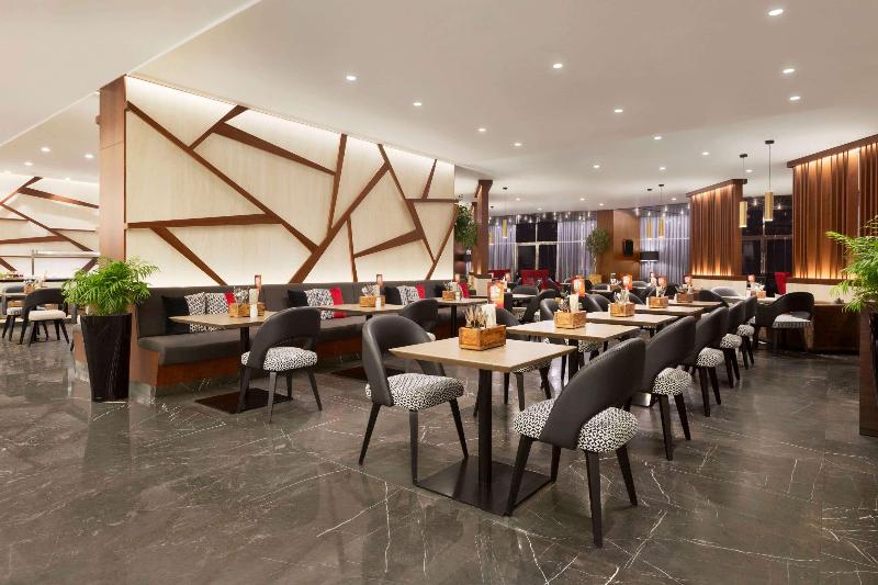 TRYP by Wyndham Dubai - Restoran